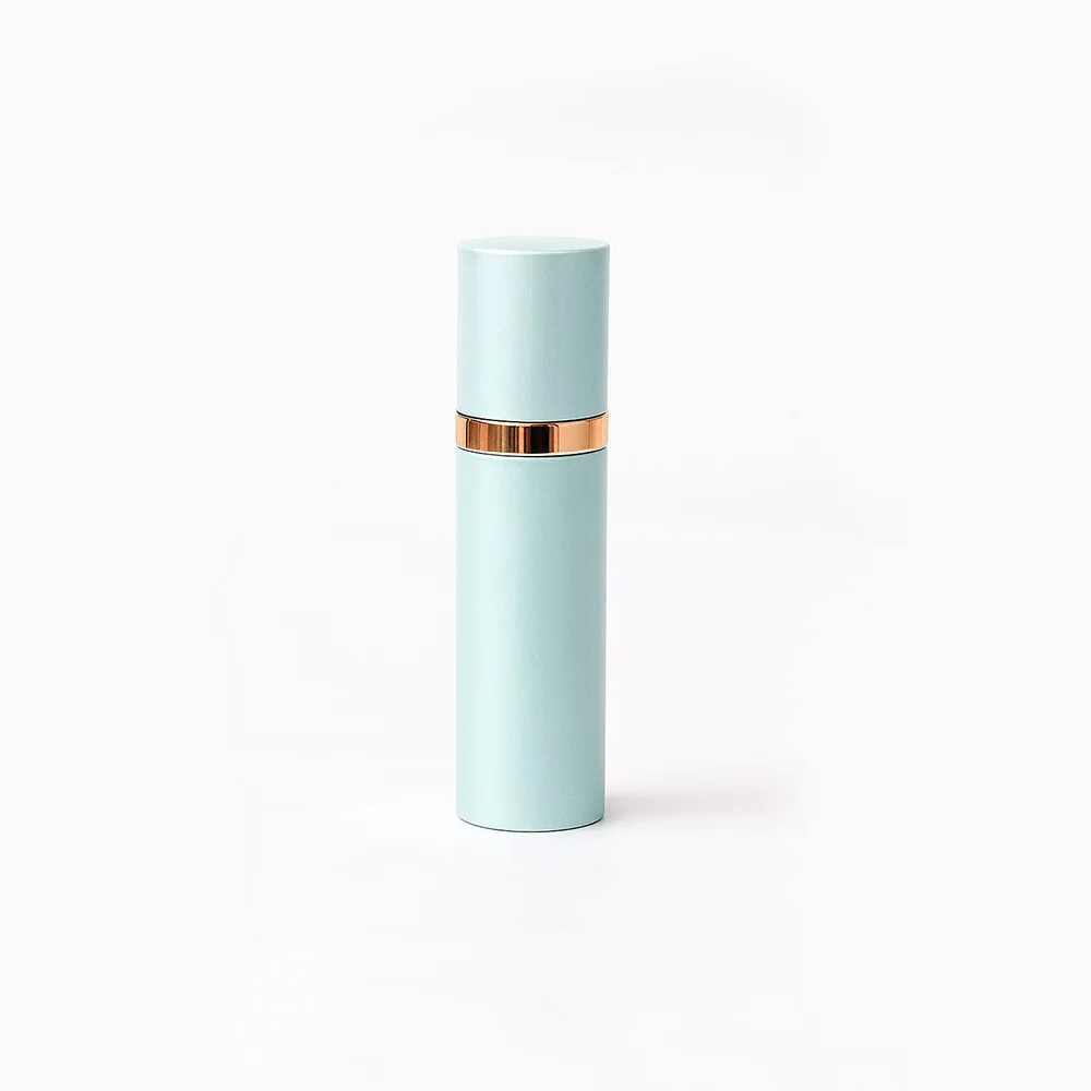 perfume-2 (1) light pastel blue 10ml Magnetic Cap Premium Atomizer With Thermal Case